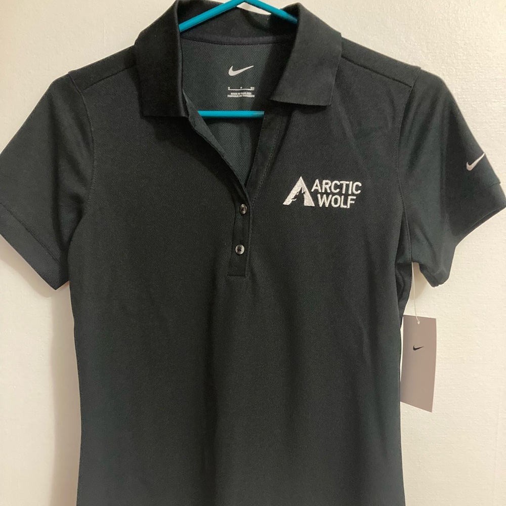 NWT - Nike Golf Dri-fit shirt